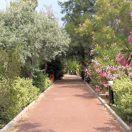 Parque de vacaciones Vvf Port-la-nouvelle Corbieres